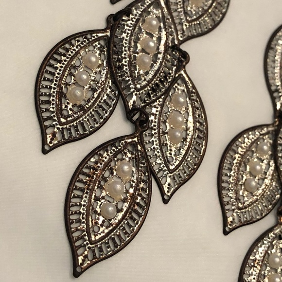 Bohemian BUNDLE: (3) Lightweight Chandelier Earrings Everyday Accessory - Picture 3 of 4